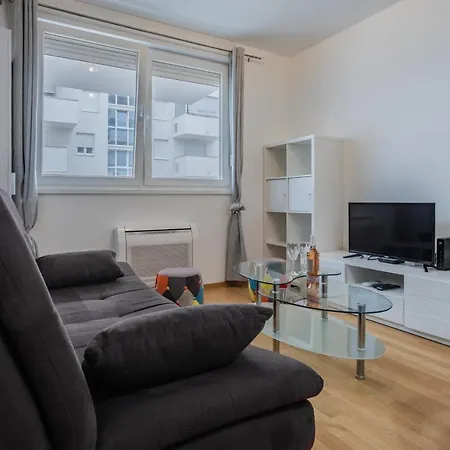 Dalmatino * Ζαντάρ